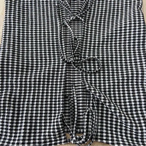 Kiabi Black & White Gingham Tie Back Crop Blouse Top Women’s Size XS/S - Picture 7 of 8